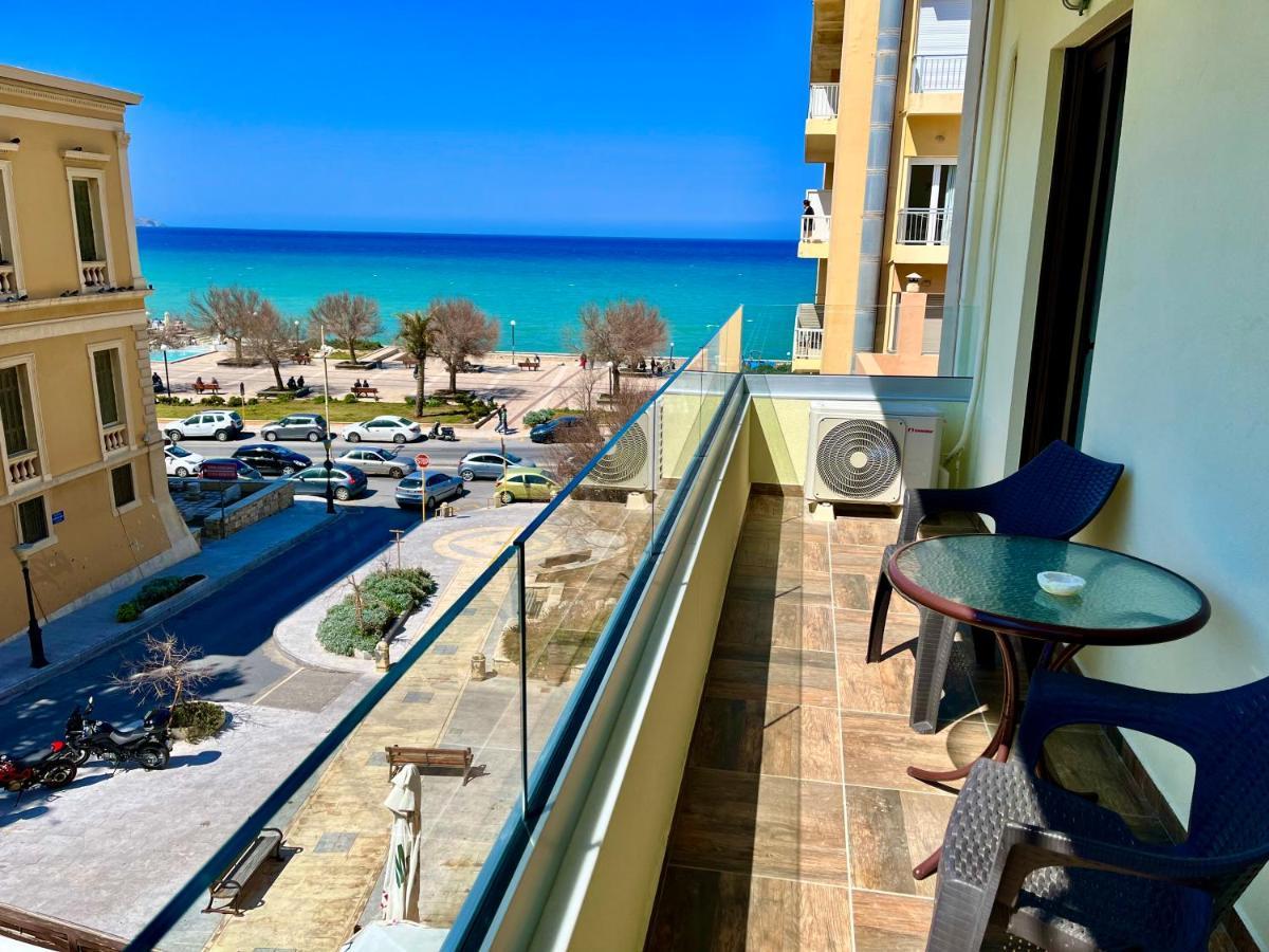 Blue Elegance City Center Heraklion Apartment ภายนอก รูปภาพ