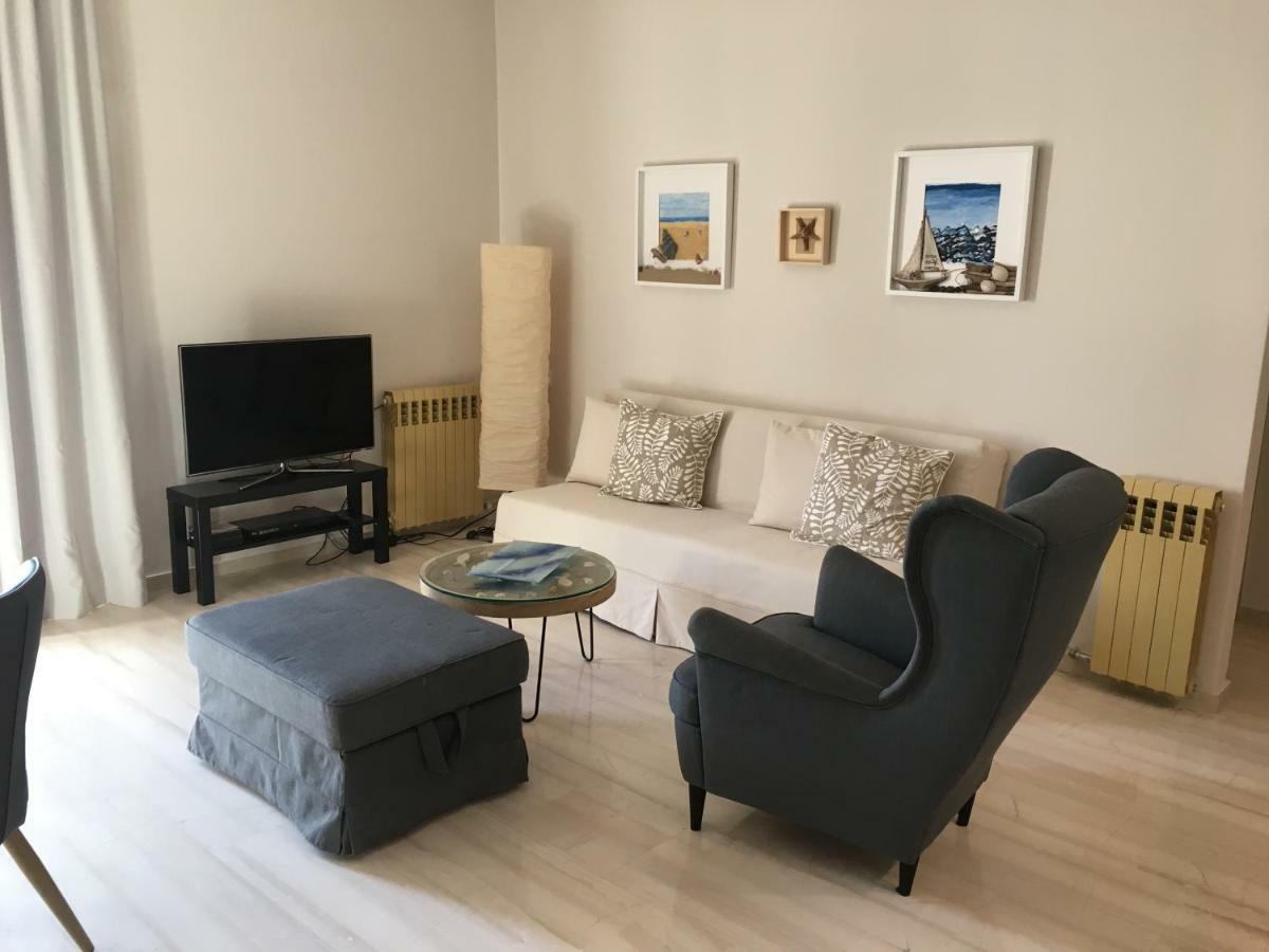 Blue Elegance City Center Heraklion Apartment ภายนอก รูปภาพ