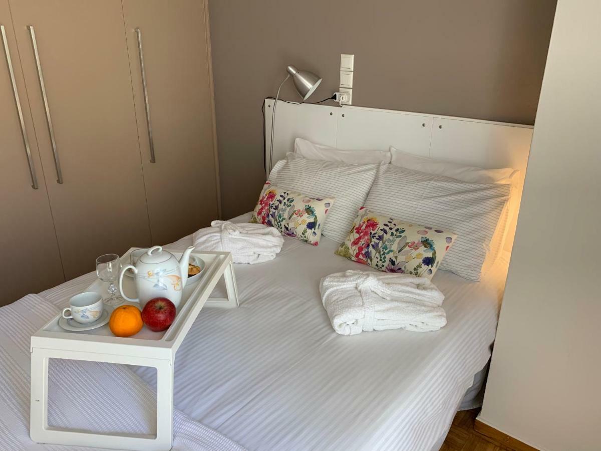 Blue Elegance City Center Heraklion Apartment ภายนอก รูปภาพ