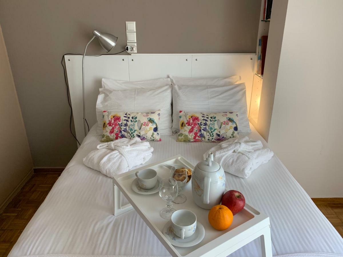 Blue Elegance City Center Heraklion Apartment ภายนอก รูปภาพ